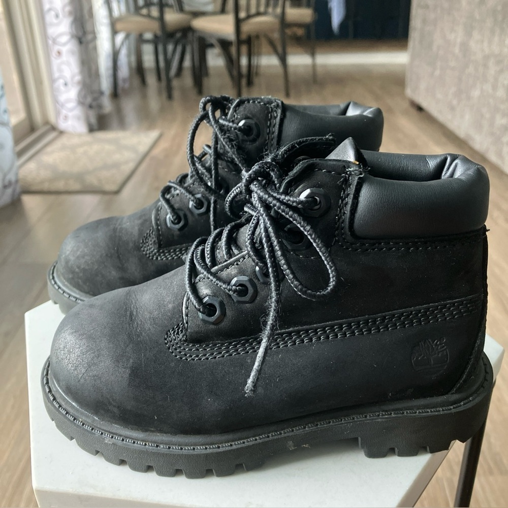 Timberland Youth Premium Black Leather Boots Size 8M Model #12807 Good Condition